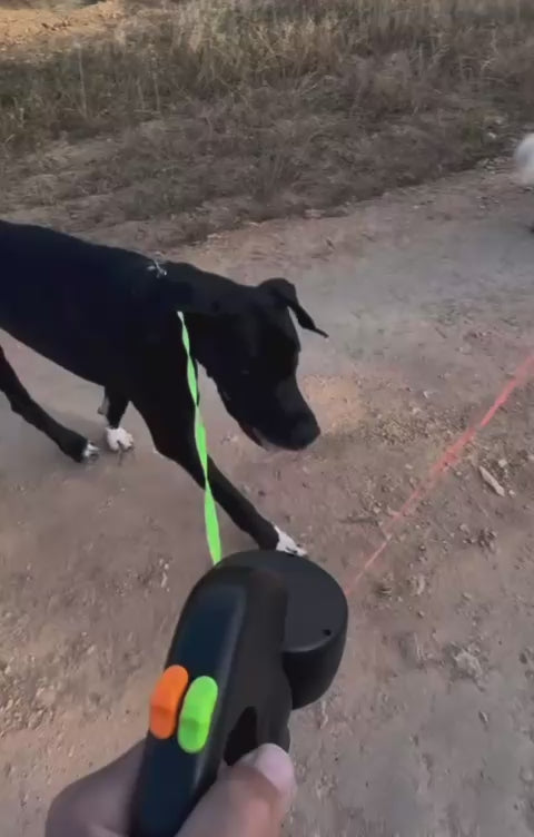 Twin Tail Duo anti-tangle, retractable Dog Leash